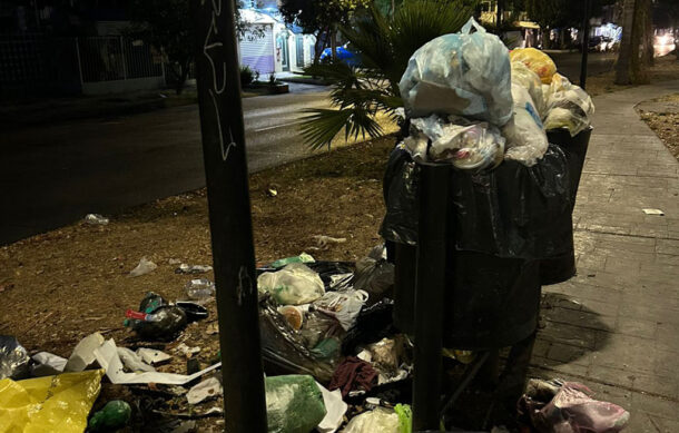 Parque lineal lleno de basura en Guadalajara