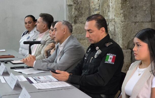 Becas al 100% para hijos de policías benefician a 201 jóvenes en Jalisco