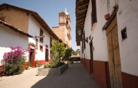 Alcalde de Tapalpa llama a apoyar el turismo y la economía del municipio