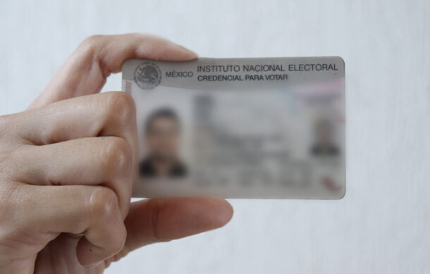 INE incluirá identidad de género y origen étnico en las credenciales para votar