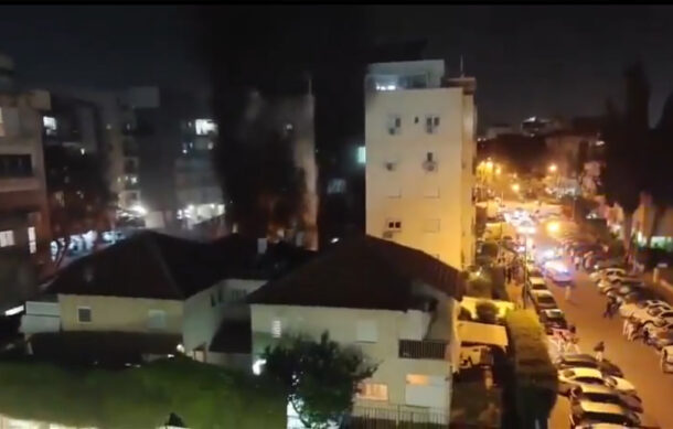 Ataque iraní deja dos muertos en zona de Tel Aviv