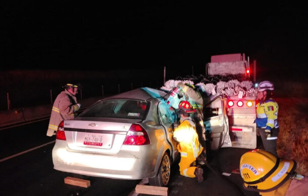 Choque por alcance deja un muerto y cinco heridos en autopista Lagos de Moreno