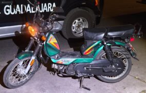 Detienen a joven con motocicleta robada en la colonia 8 de Julio