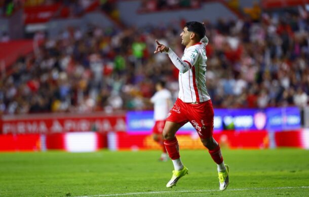Necaxa despierta en la Liga MX y golea a Xolos