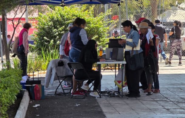 Reinstalan carpa irregular que cobra trámites gratuitos en San Jacinto