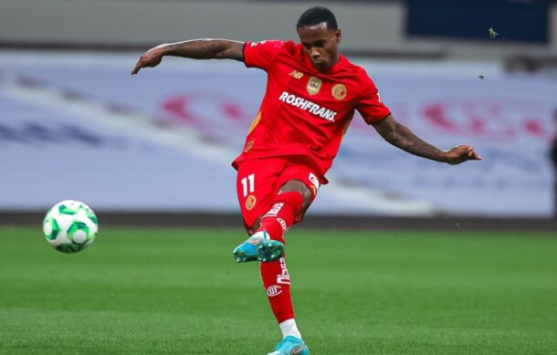 Denuncia Helinho insultos racistas tras la bronca en el juego ante América