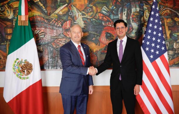 Canciller Roberto Velasco se reúne con embajador de EU en México