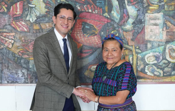 Rigoberta Menchú se integra a la SRE como consejera en derechos de mujeres e indígenas