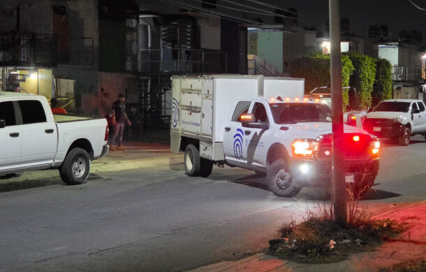 Hallan restos humanos en patio de vivienda en Valle Dorado, en Tlajomulco