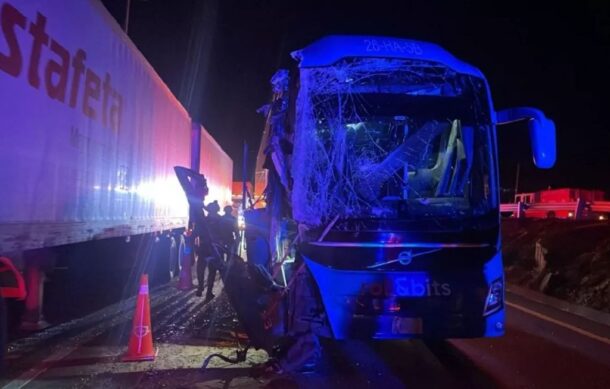 Se registra aparatoso choque en la carretera San Juan de los Lagos – Lagos de Moreno