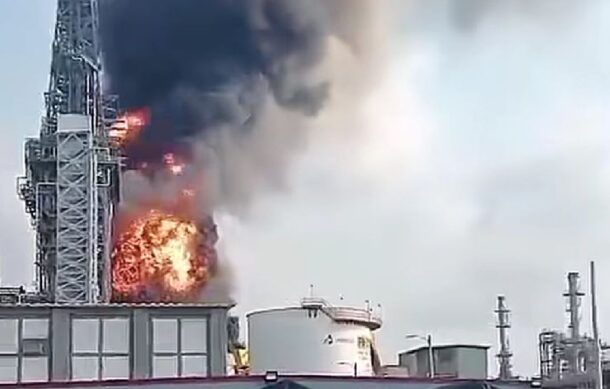 Se registra incendio en la refinería Dos Bocas