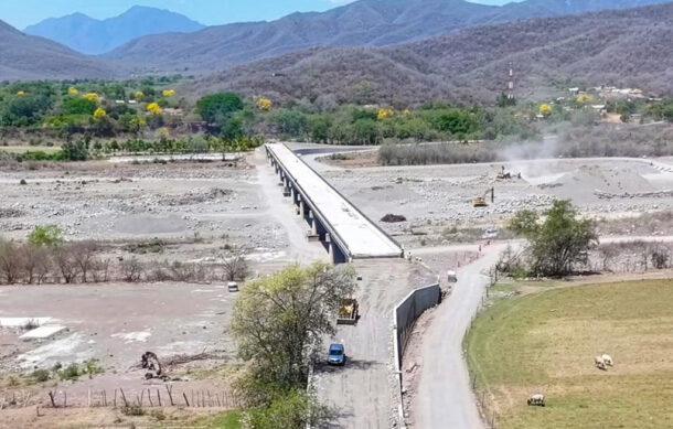 Concluyen construcción de puente “El Chical” en Colima cuatro meses antes de lo previsto