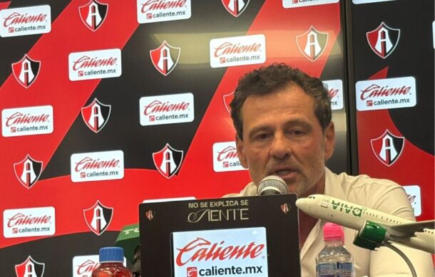 Diego Cocca ya platicó con el nuevo dueño de Atlas y podría seguir al frente del equipo