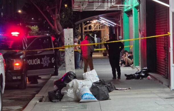 Muere hombre tras caer en calles de la colonia Las Conchas en Guadalajara