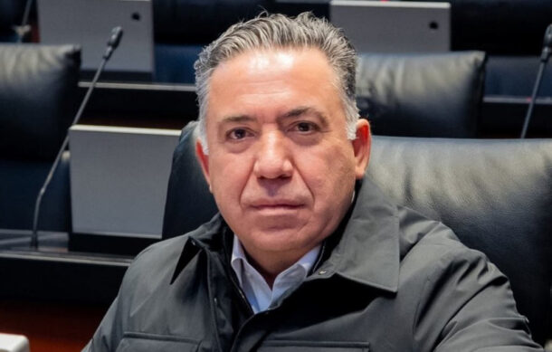 Senador de Morena acude a la FGR tras acusaciones en EU