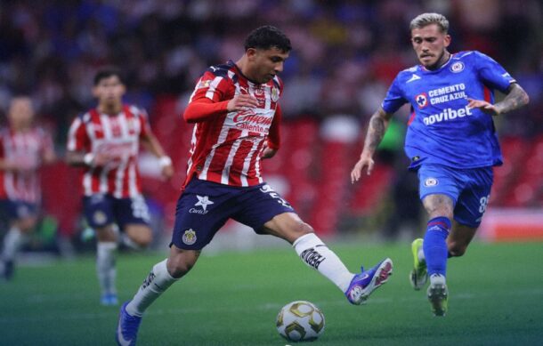 ¡Gran juego! Chivas empata con Cruz Azul y dejan todo para la vuelta