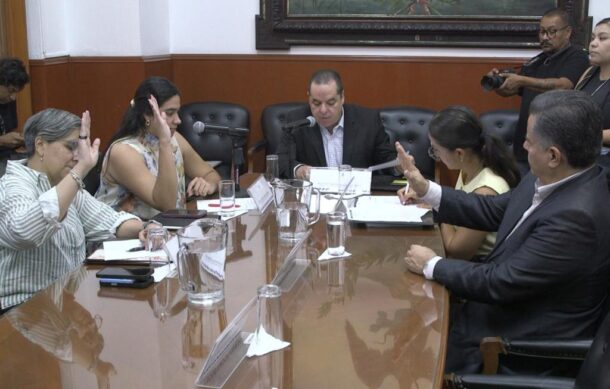 Aprueban en comisión iniciativa contra “escuelas patito” en Jalisco