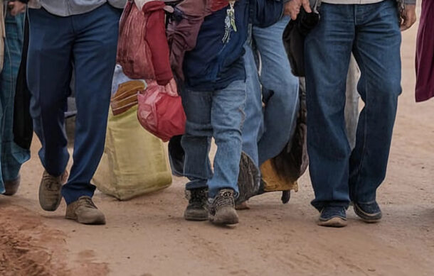 Violencia y desastres desplazaron a más de 100 mil personas en México durante 2025