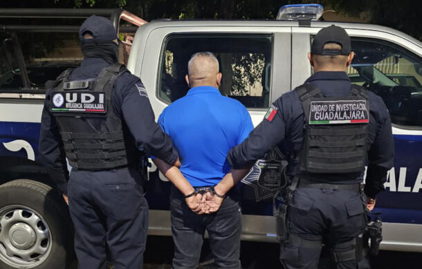 Detienen a presunto acosador de estudiantes de la Preparatoria 2 de la UdeG