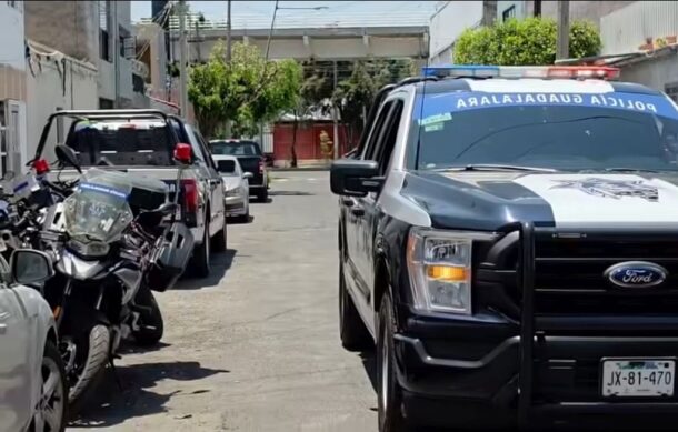 Sujeto disfrazado de médico asesina a hombre en Guadalajara