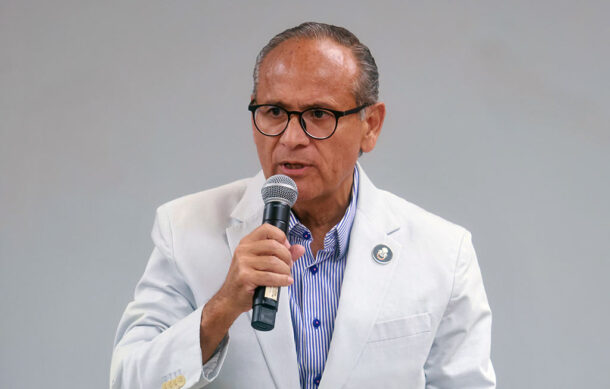 Entrevista con el Dr. Héctor Raúl Pérez Gómez