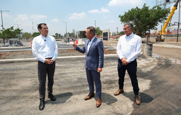 Supervisan patio para transporte por plataforma en Aeropuerto de Guadalajara