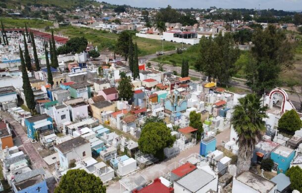 Ayuntamiento de El Salto prepara operativo en panteones municipales
