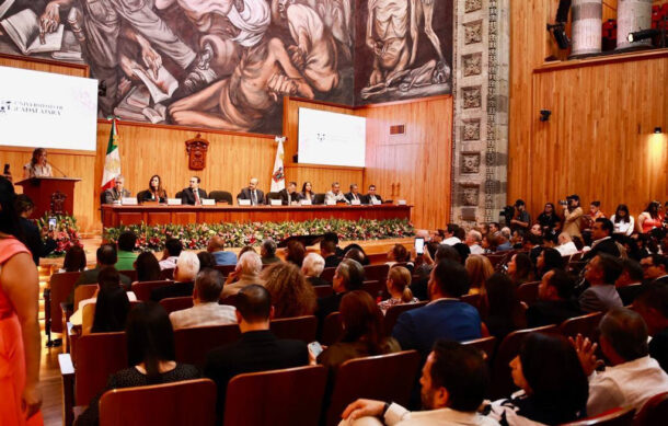 Alcaldes respaldan primer año de Karla Planter en la UdeG