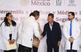 IMSS Jalisco da bienvenida a 700 nuevos médicos especialistas