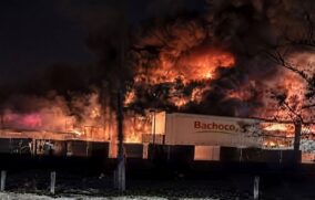 Saldo de tres lesionados deja incendio en una planta de Bachoco