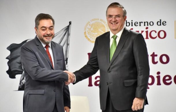 Nuevo director del IMPI debe reforzar la capacidad de innovación y desarrollo tecnológico: Ebrard