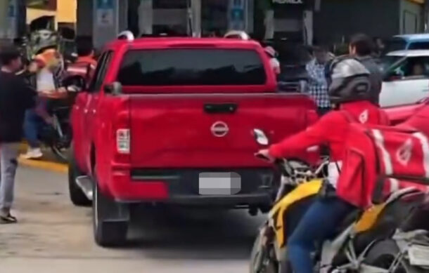 CNTE toma gasolineras en Chiapas para exigir reformas