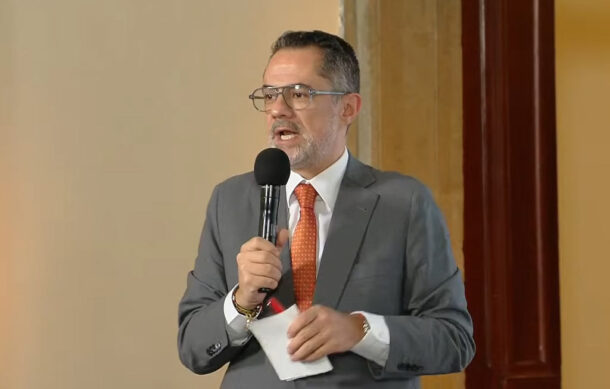 Nueve de cada diez gasolineras venden el litro de Magna en 24 pesos o menos: Iván Escalante