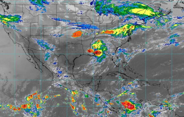 Arthur se degrada, pero mantiene riesgo de inundaciones