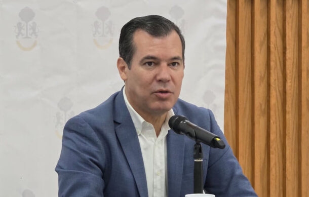 Dan de baja a chofer que agredió a manifestantes en Tlajomulco