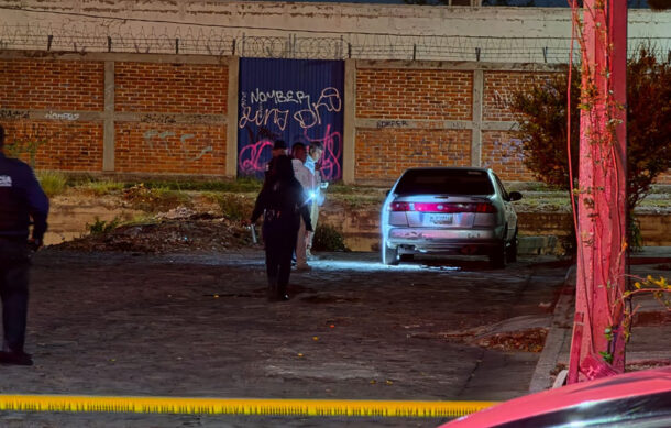 Localizan un cadáver dentro de un vehículo abandonado en Guadalajara