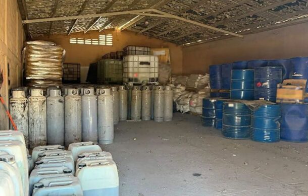 Aseguran más de 24 mil litros de metanfetamina en Los Mochis, Sinaloa