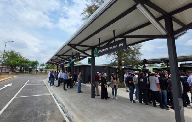 Lemus alerta por conductores pirata en el Aeropuerto de Guadalajara