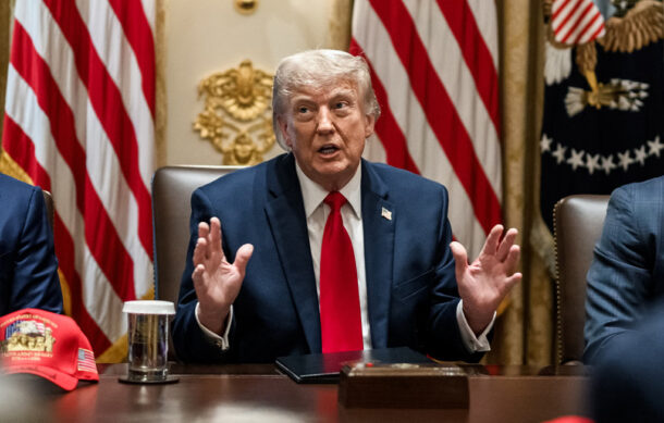 Trump asegura que acuerdo con Irán se firmará este domingo