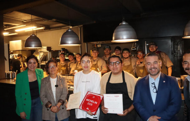 Entregan placas a 13 restaurantes reconocidos por la Guía Michelin