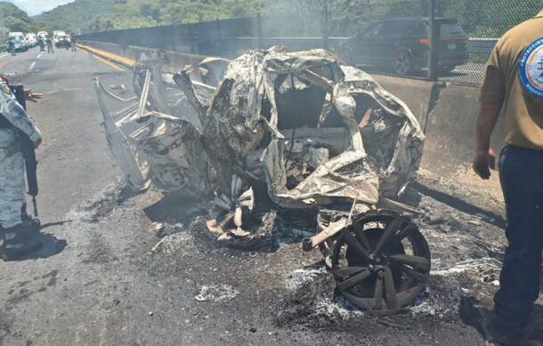 Mueren 10 personas tras choque múltiple en autopista Guadalajara-Tepic
