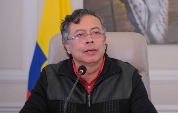 Petro rechaza que la investidura presidencial se realice en una guarnición militar
