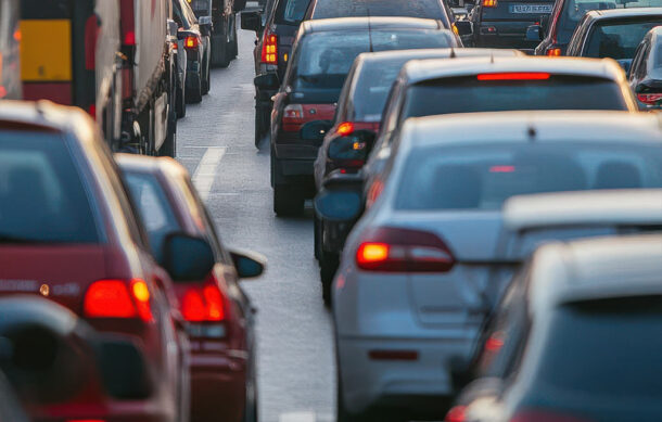 Reactivan contraflujo en López Mateos por aumento del tráfico