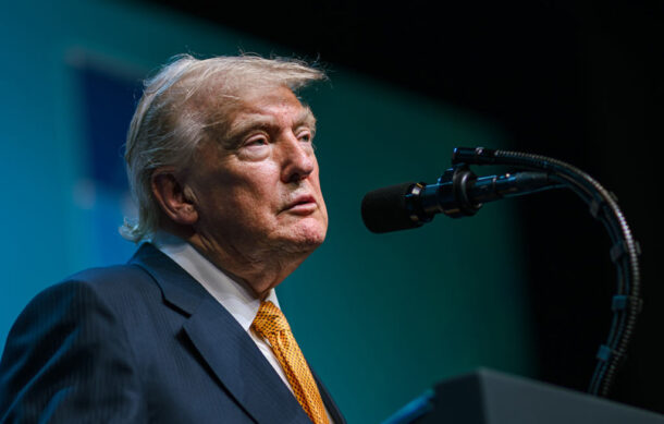 Trump rechaza frenar revisiones vehiculares del ICE