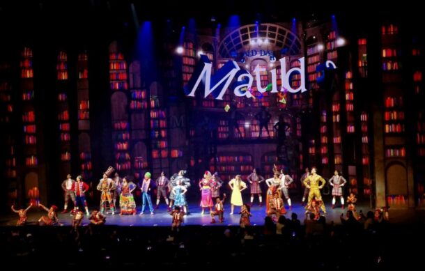 El musical Matilda cautiva al público tapatío en su cierre de gira