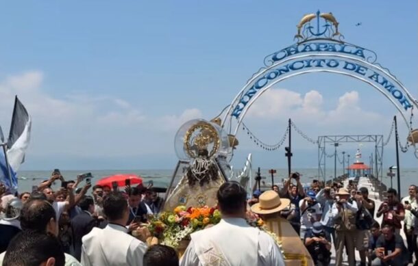 Más de 12 mil personas acompañan a la Virgen de Zapopan en su visita a Chapala