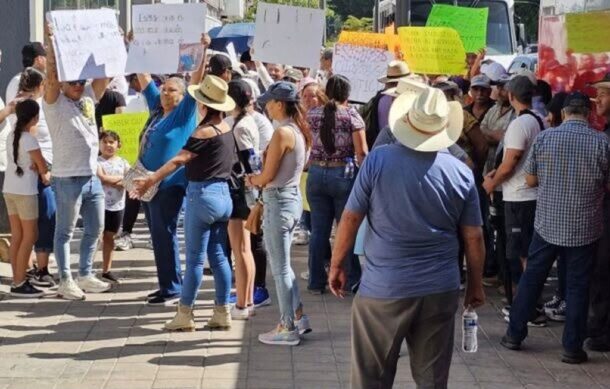 Marchan en Guadalajara para exigir agua limpia y de calidad