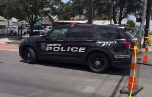 Muere mexicano abatido por agente migratorio en Houston, Texas